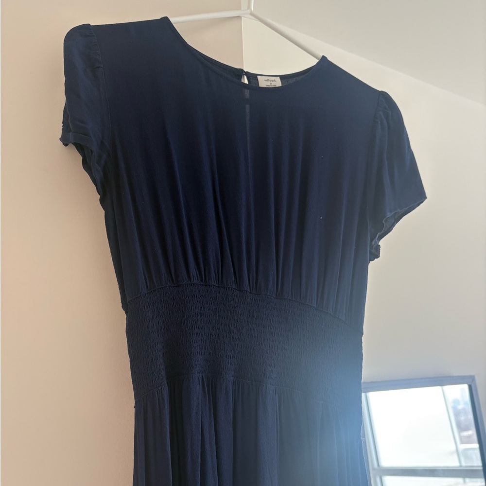 Elegant Navy Blue Aritzia Wilfred Dress